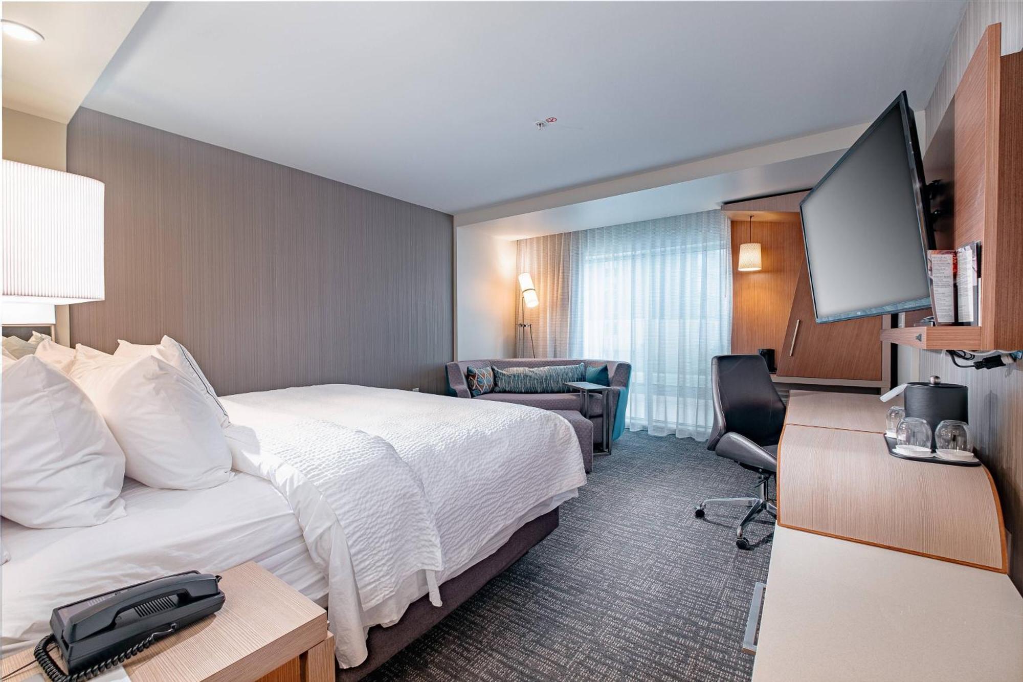 Courtyard By Marriott Toledo West Hotel Eksteriør billede