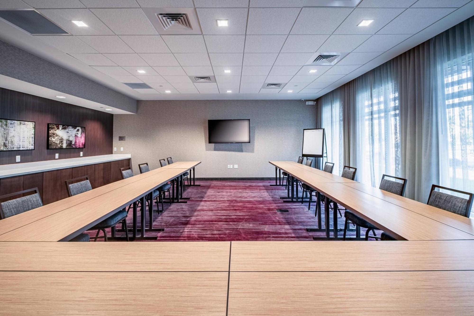 Courtyard By Marriott Toledo West Hotel Eksteriør billede