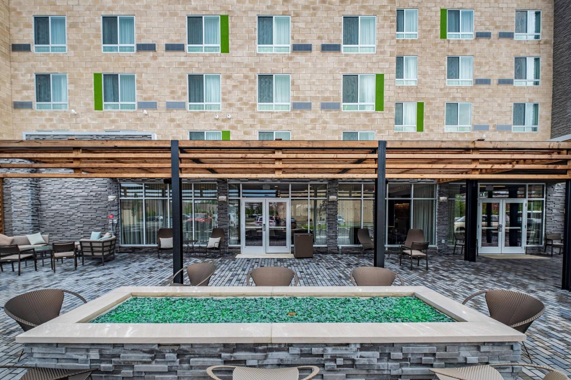 Courtyard By Marriott Toledo West Hotel Eksteriør billede
