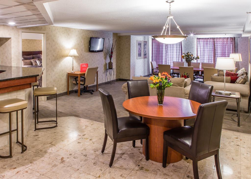 Courtyard By Marriott Toledo West Hotel Eksteriør billede